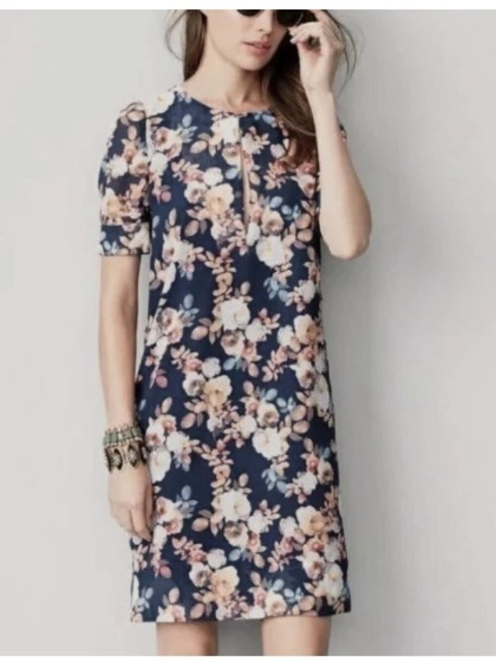 Like New J. Crew‎ Dress Silk Floral Print Shift Short Sleeve Size 2